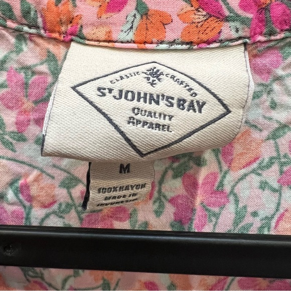 St. John’s Bay M Pink Floral Blouse Peasant Top 3/4 Sleeve Cottagecore Boho - Picture 6 of 6